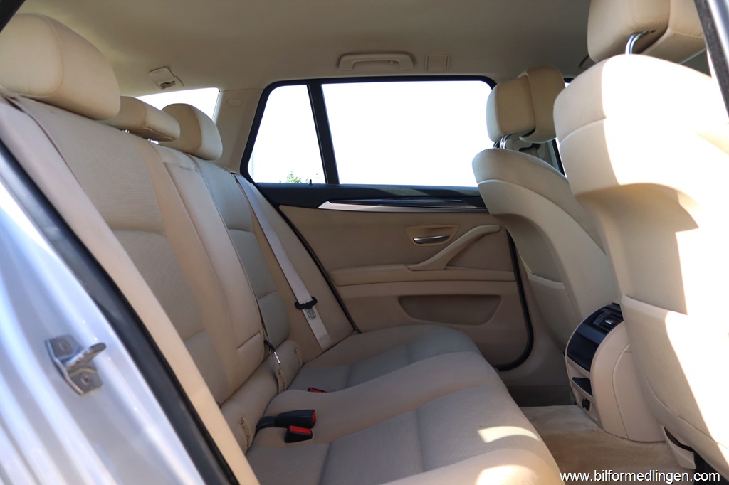 Bild 8 på BMW 525 d xdrive Automat Rattvärme Drag Nyservad Bild 8 på BMW 525