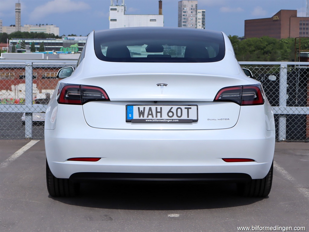 Bild 18 på Tesla Model 3