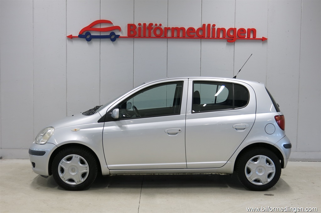 Bild 1 på Toyota Yaris)