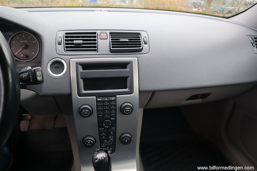 Bild 12 på Volvo V50