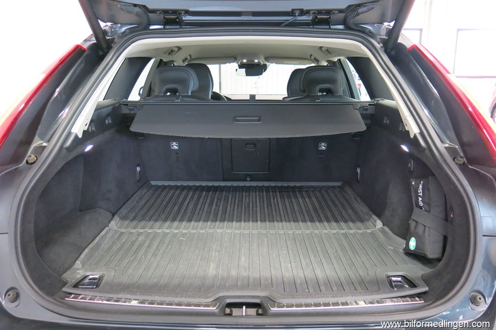Bild 12 på Volvo V90