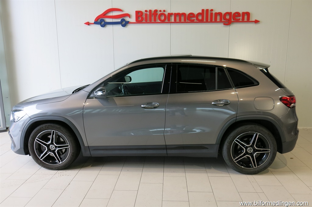 Bild 1 på Mercedes-Benz GLA)