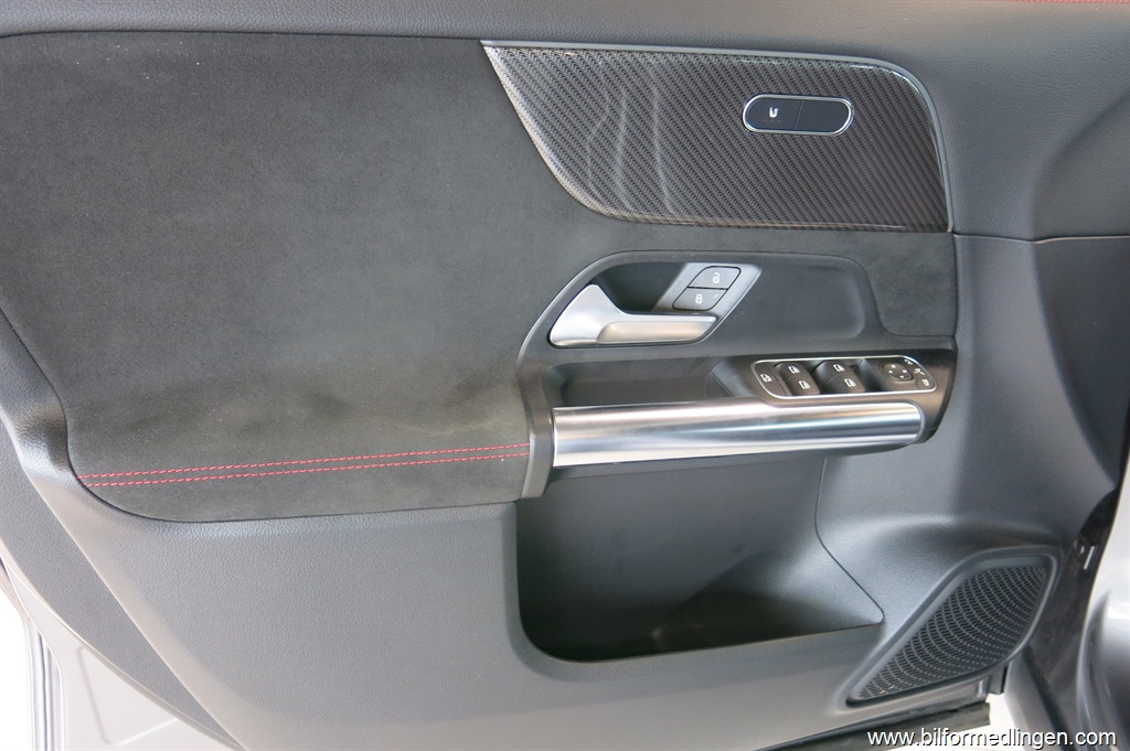 Bild 13 på Mercedes-Benz GLA