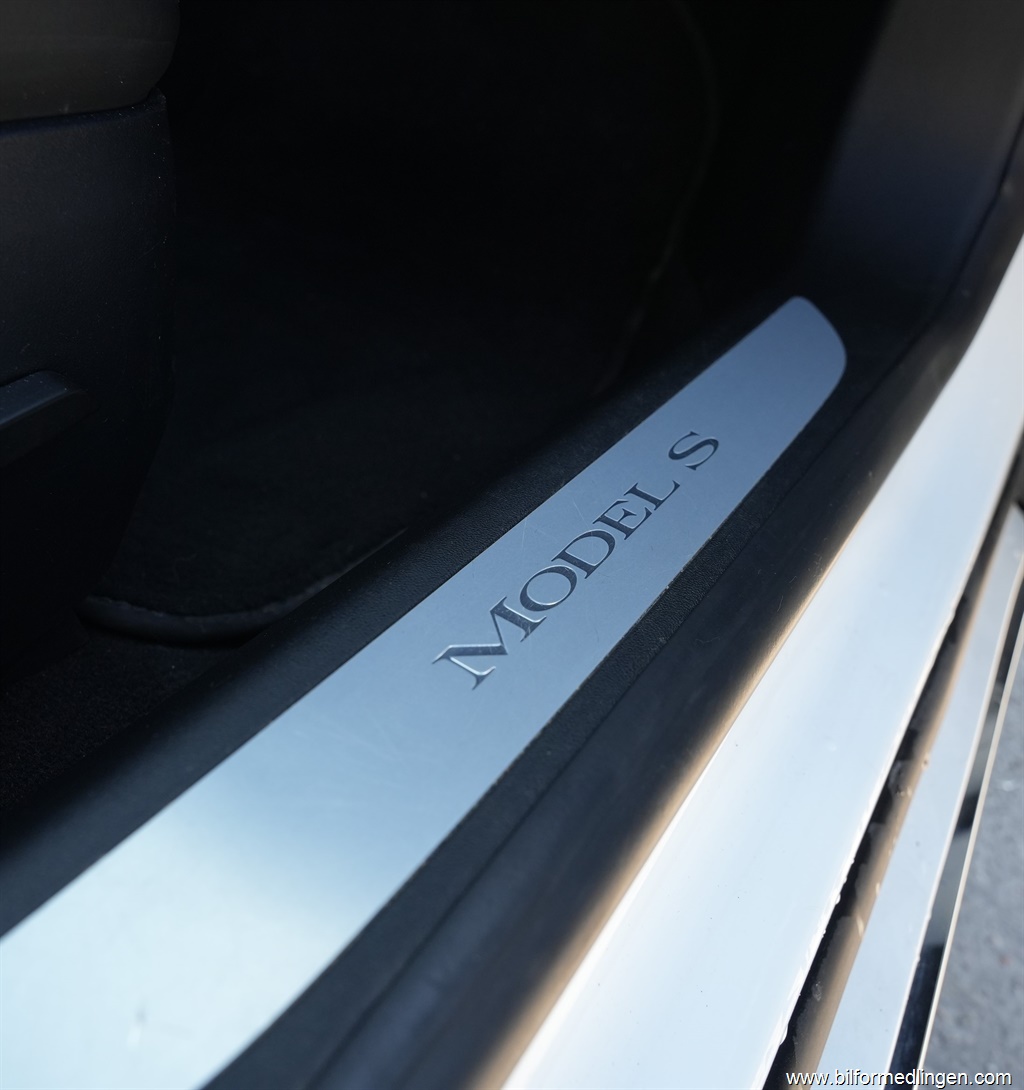 Bild 18 på Tesla Model S