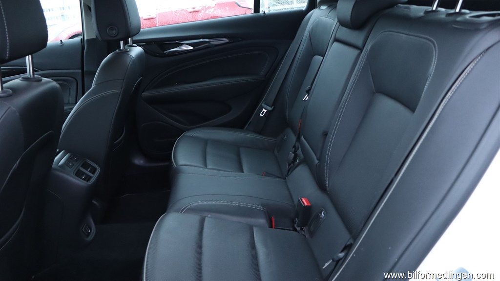 Bild 9 på Opel Insignia