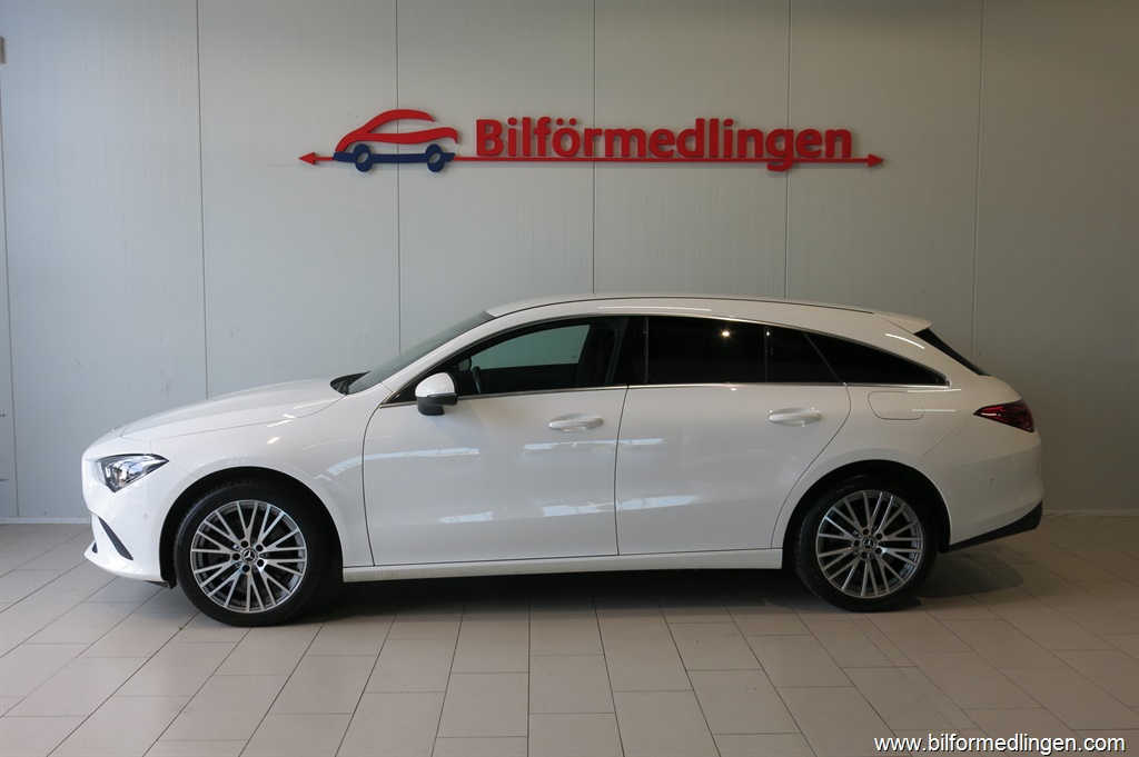 Bild 1 på Mercedes-Benz CLA)