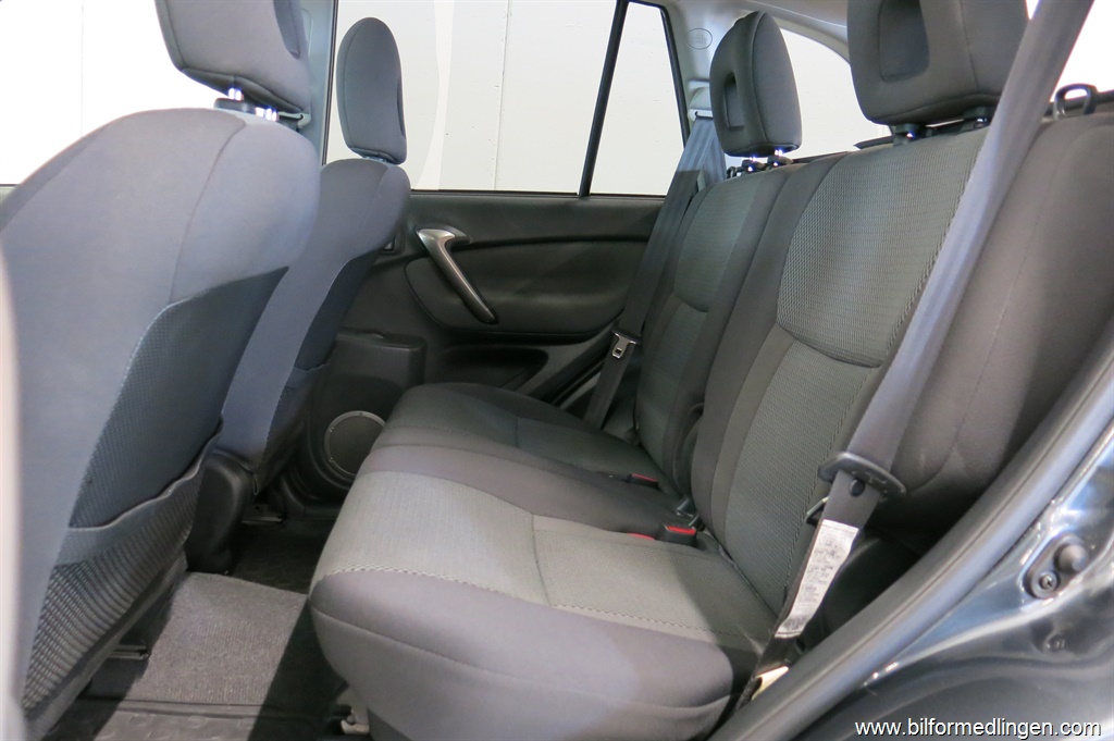 Bild 6 på Toyota RAV4