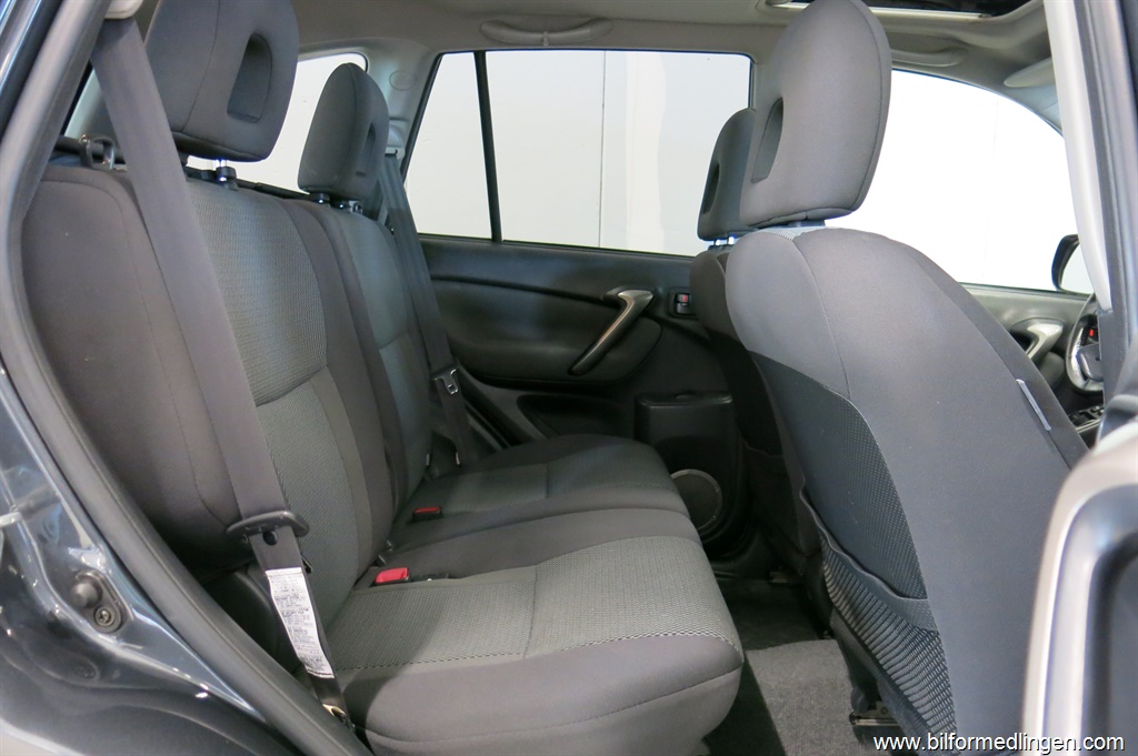 Bild 13 på Toyota RAV4