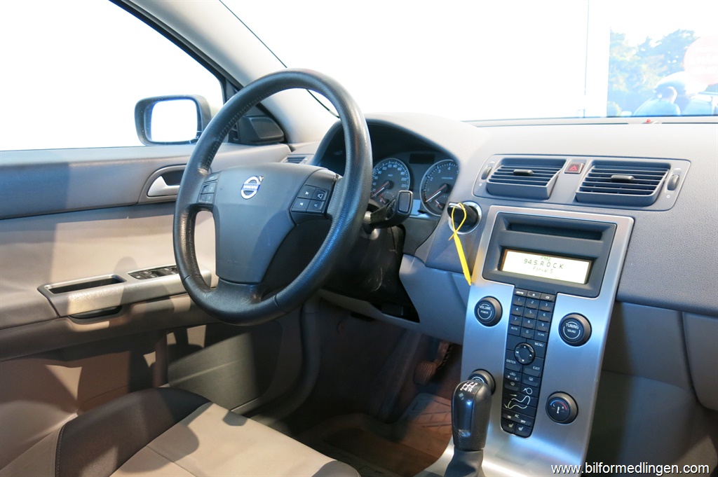 Bild 9 på Volvo S40