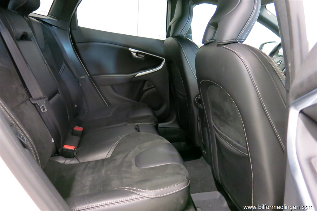 Bild 9 på Volvo V40