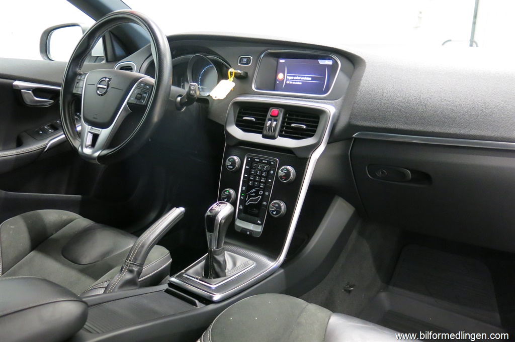 Bild 13 på Volvo V40