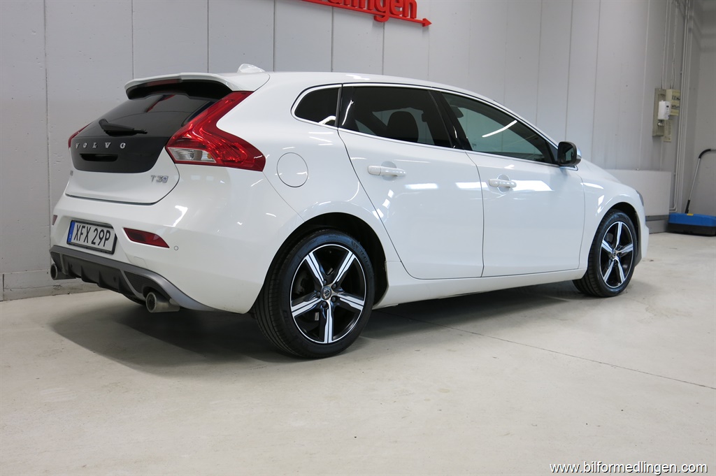 Bild 19 på Volvo V40