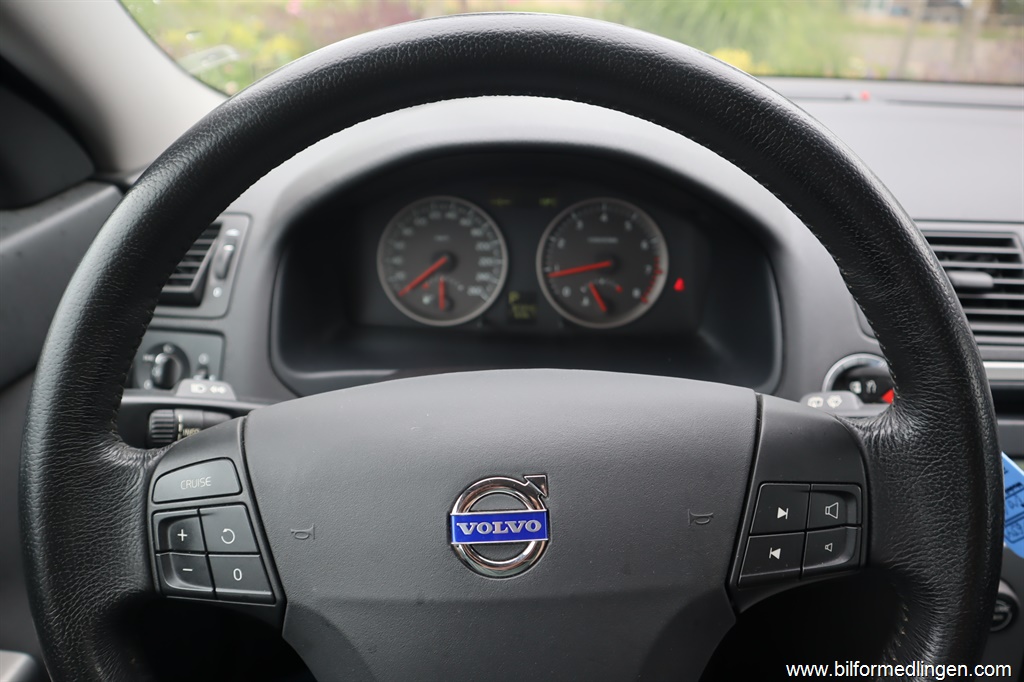 Bild 6 på Volvo V50