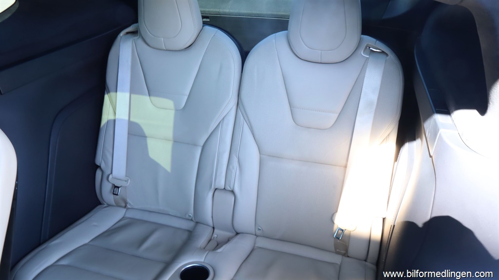 Bild 9 på Tesla Model X