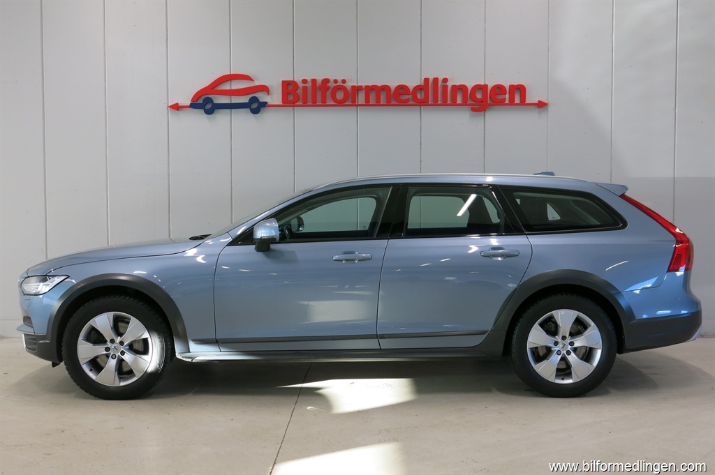 Bild 1 på Volvo V90 Cross Country)