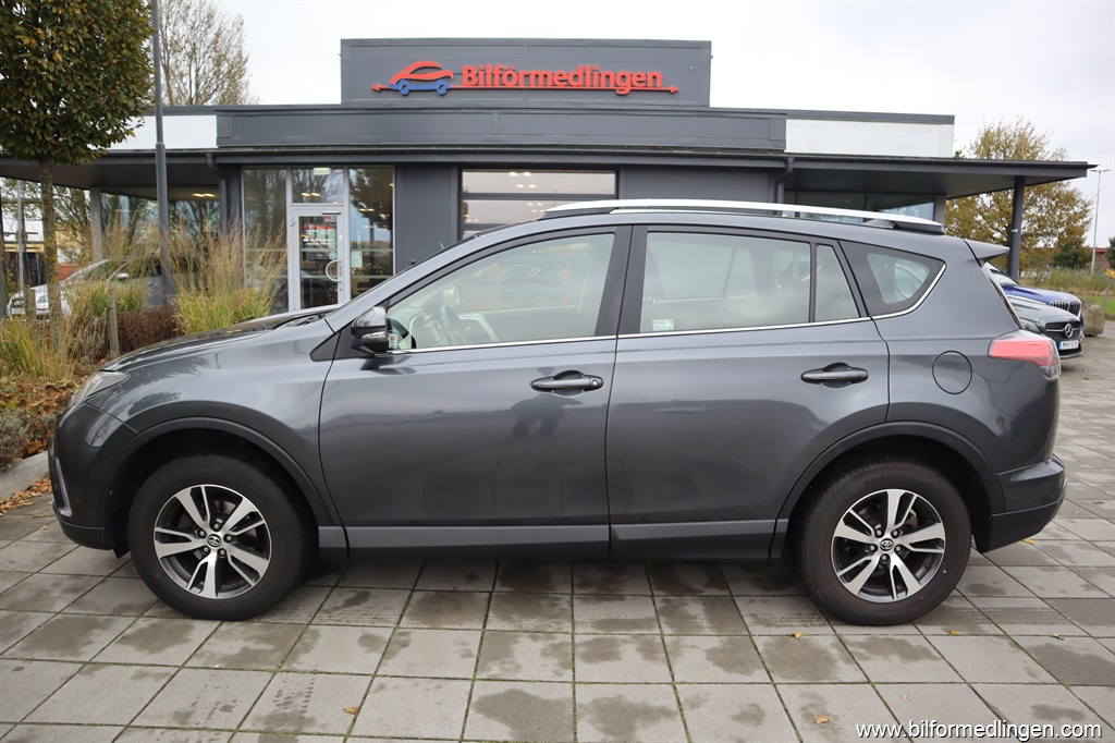 Bild 1 på Toyota RAV4)