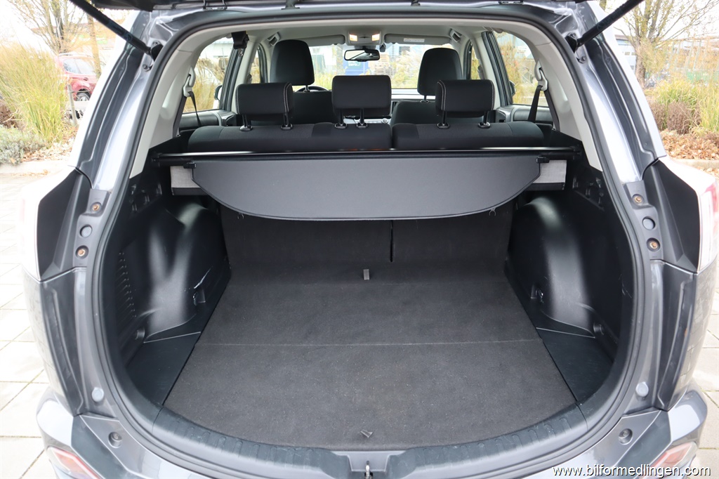 Bild 11 på Toyota RAV4