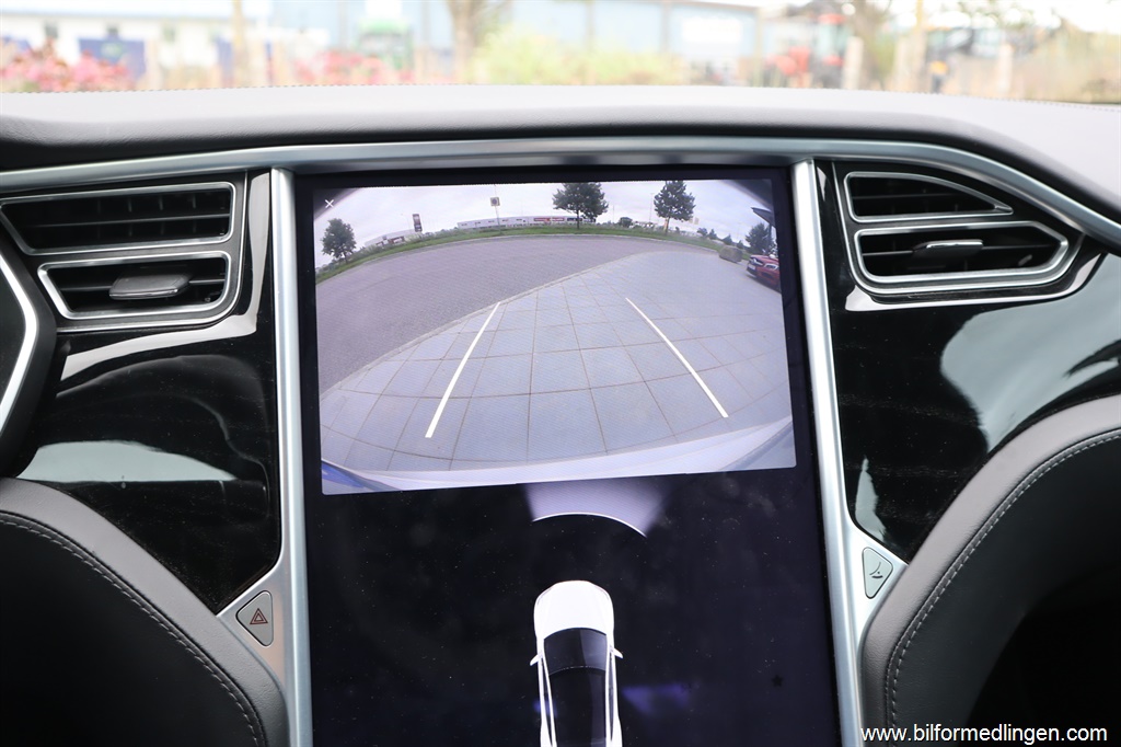 Bild 8 på Tesla Model S