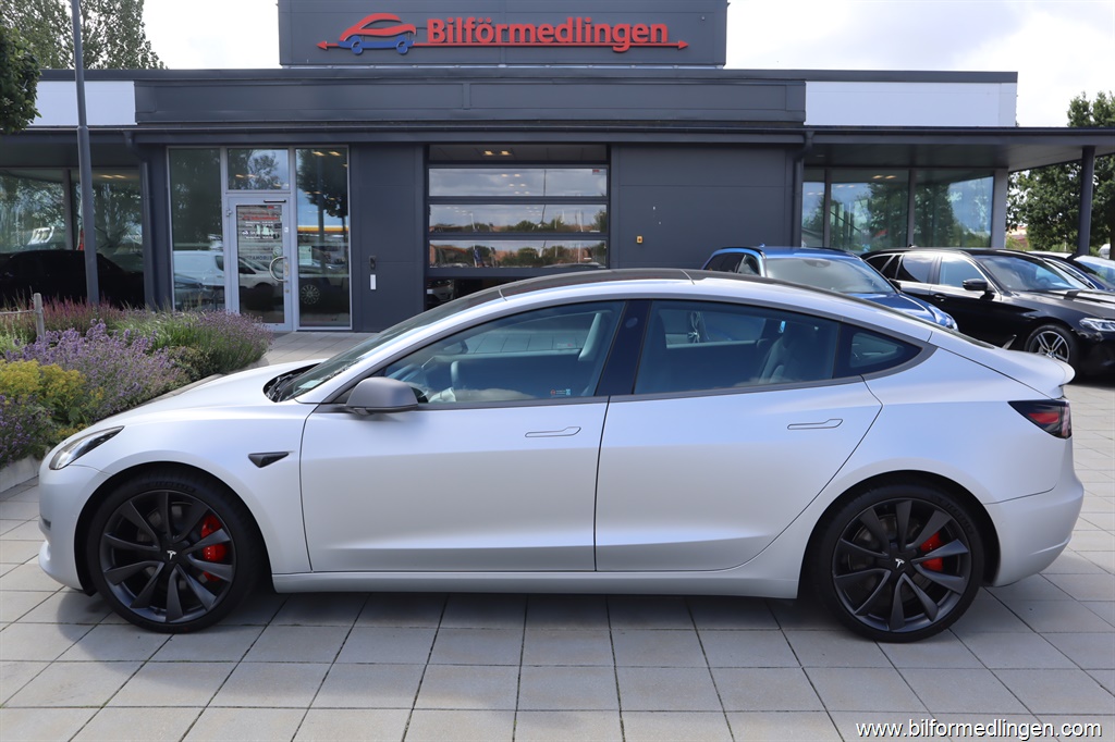 Bild 1 på Tesla Model 3