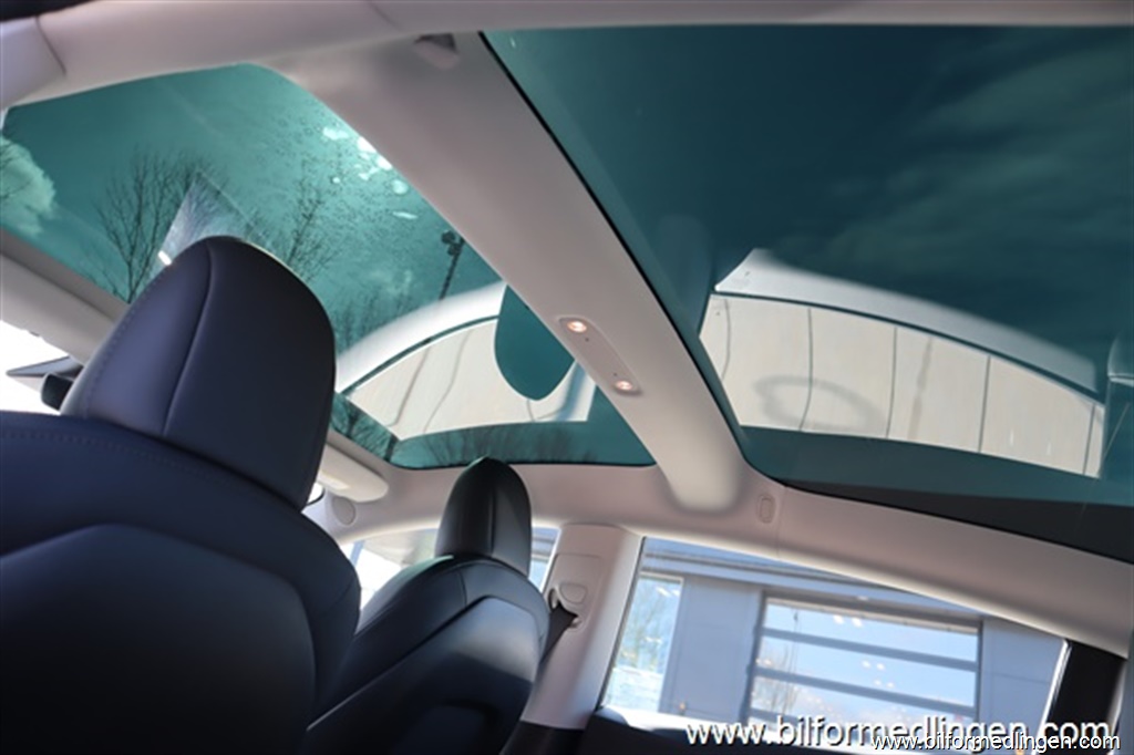 Bild 18 på Tesla Model 3