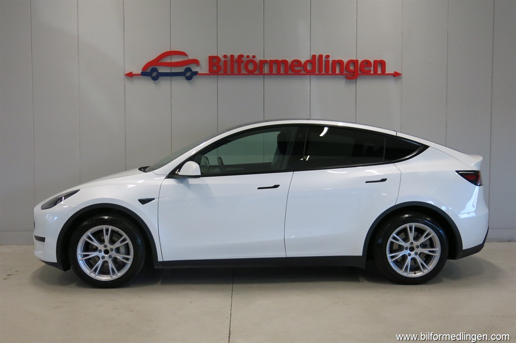 Bild 1 på Tesla Model Y)