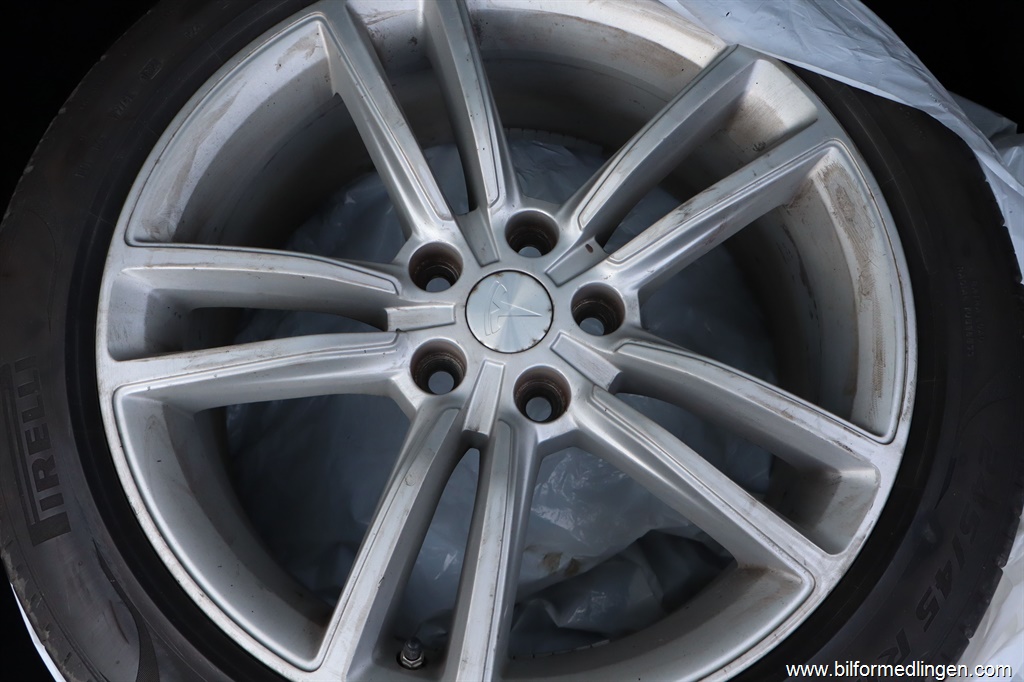 Bild 19 på Tesla Model S