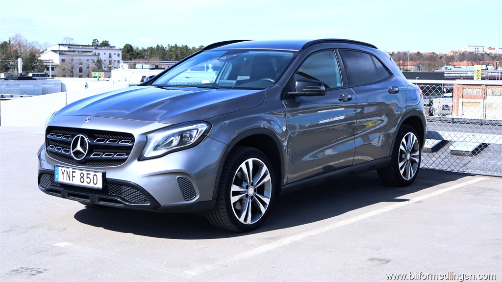 Bild 1 på Mercedes-Benz GLA)