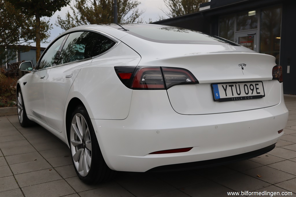 Bild 7 på Tesla Model 3