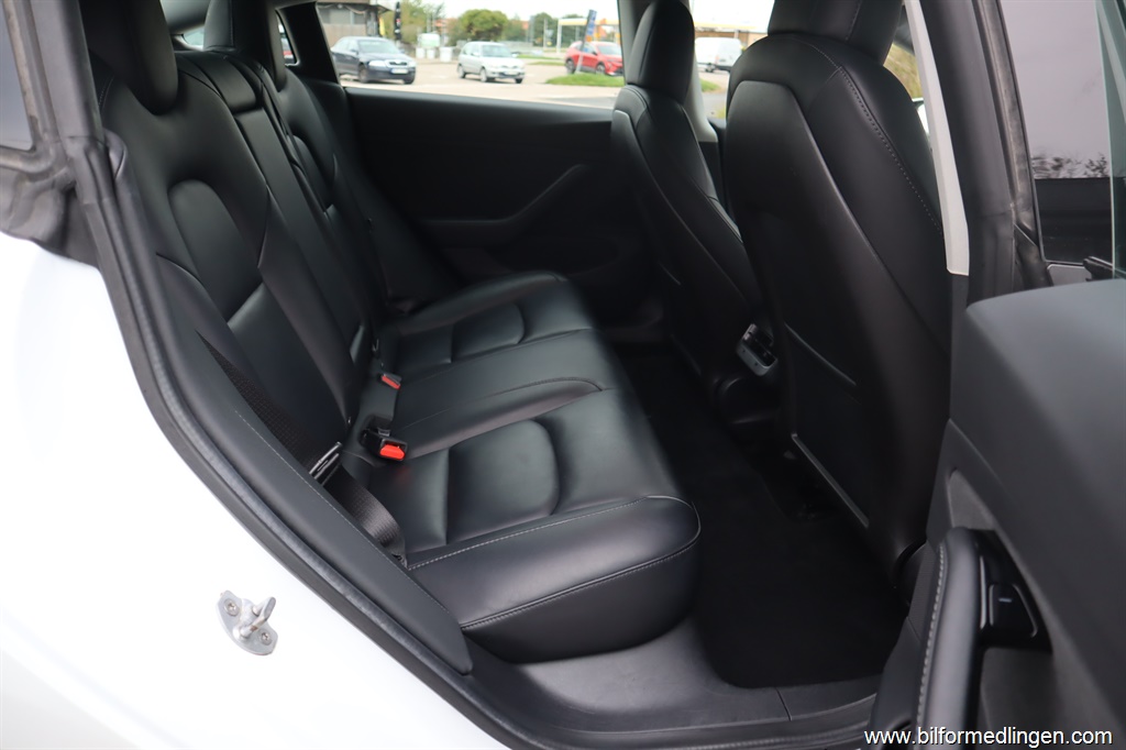 Bild 11 på Tesla Model 3