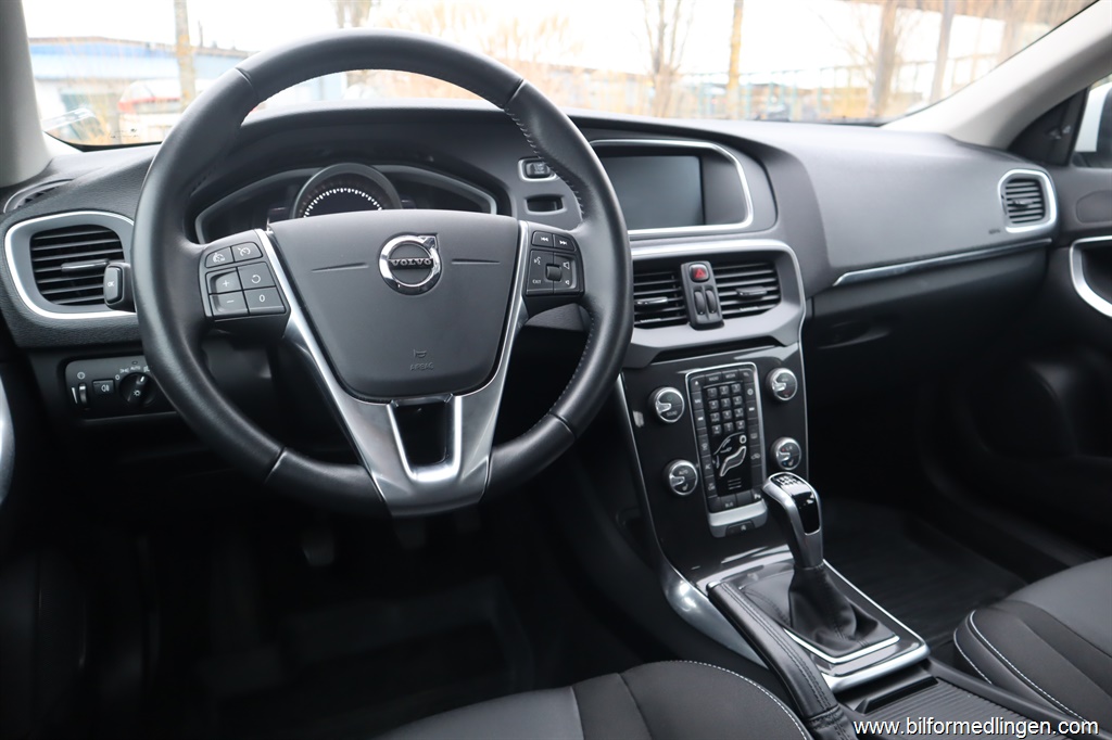 Bild 6 på Volvo V40