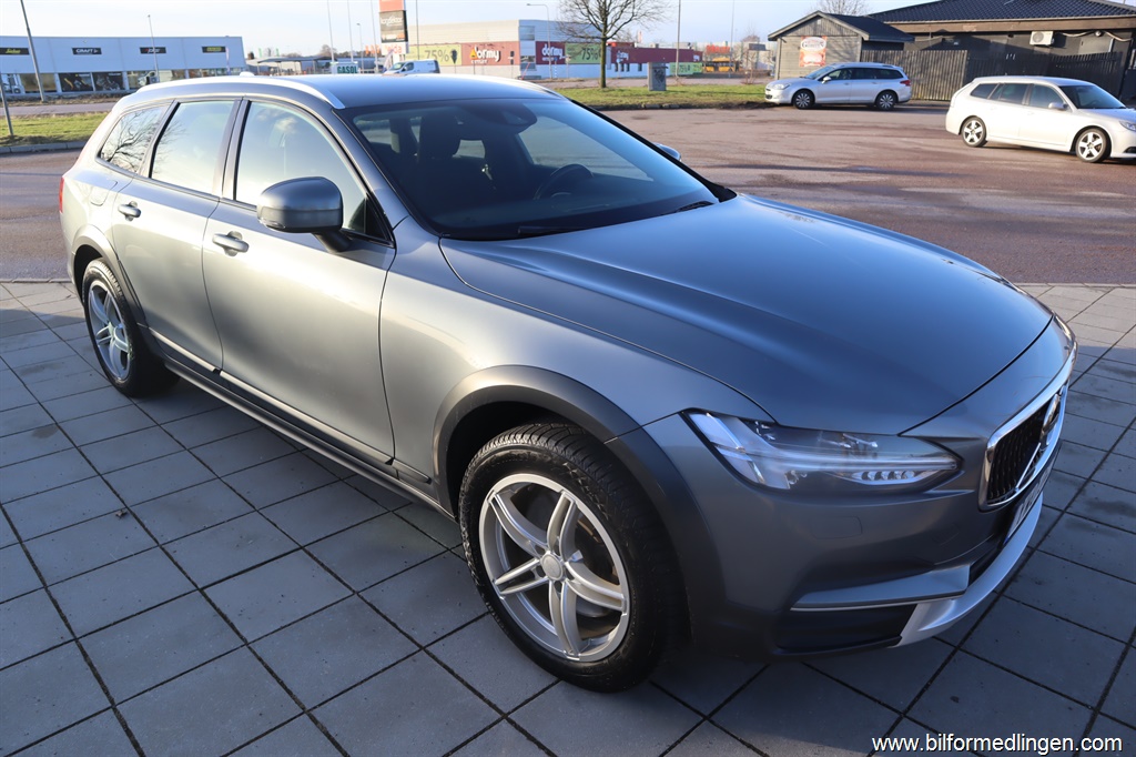Bild 15 på Volvo V90