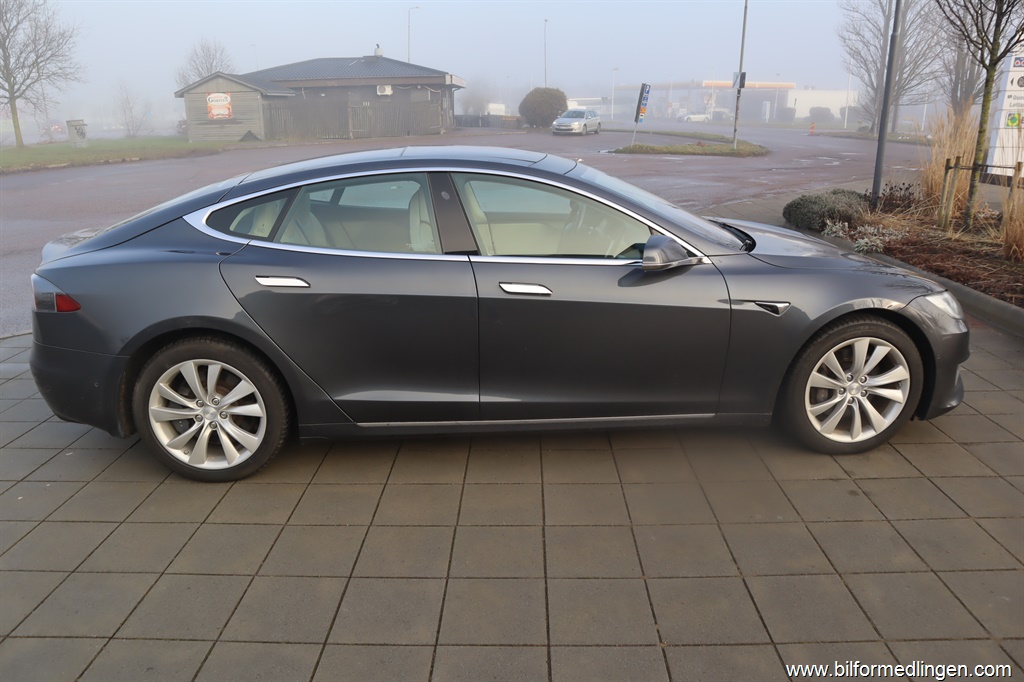 Bild 15 på Tesla Model S