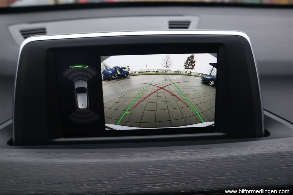 Bild 7 på BMW X1