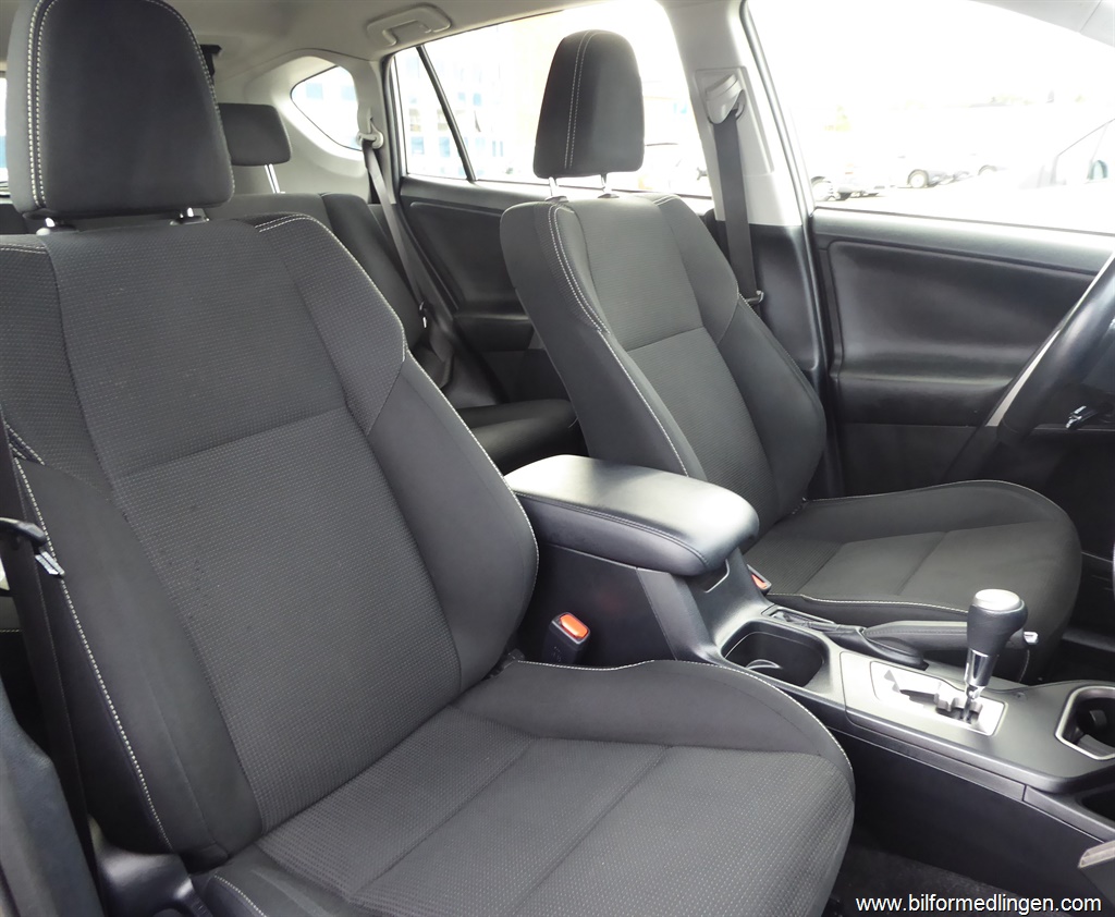 Bild 8 på Toyota RAV4