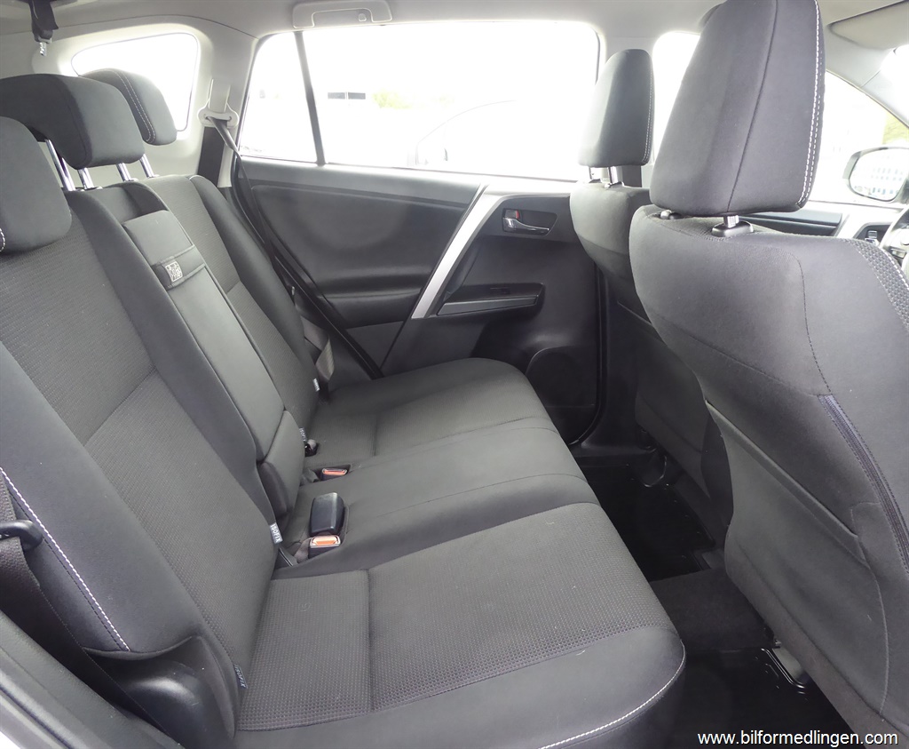 Bild 9 på Toyota RAV4