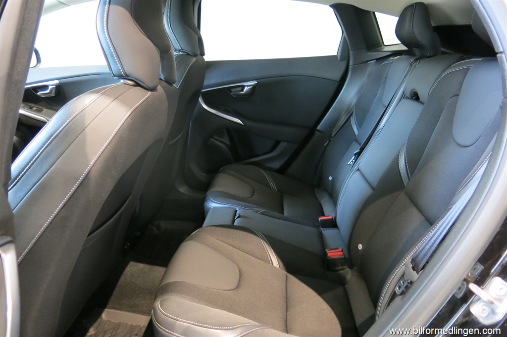 Bild 6 på Volvo V40