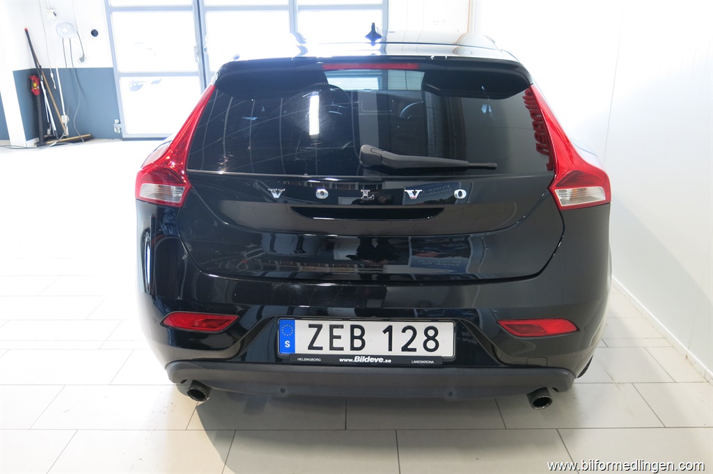 Bild 10 på Volvo V40