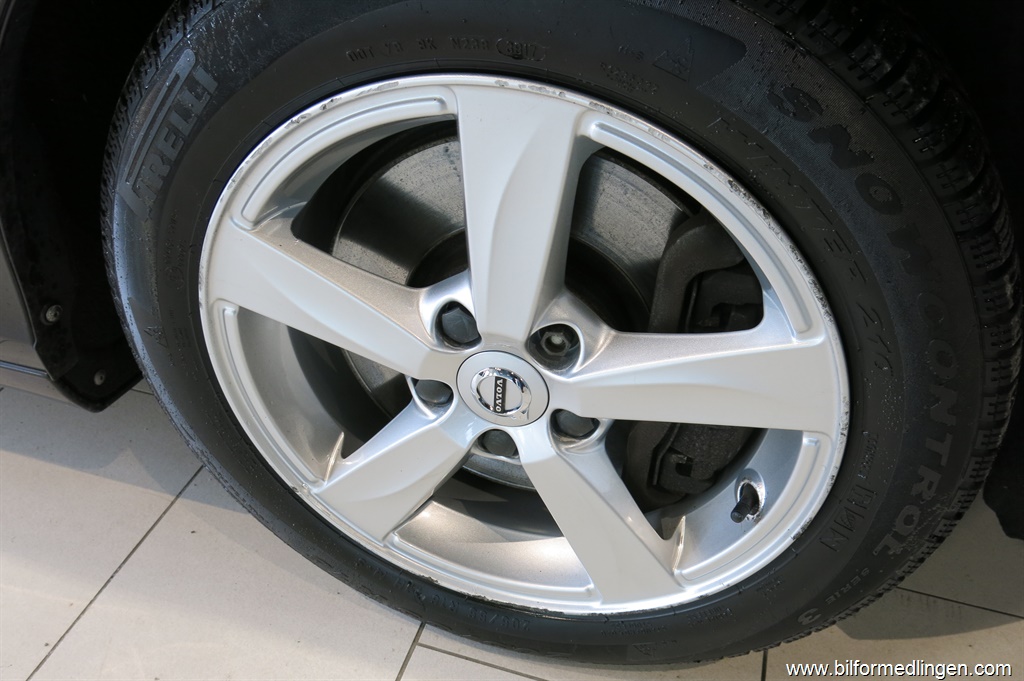 Bild 15 på Volvo V40