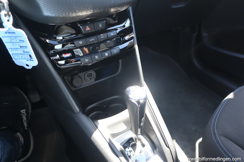 Bild 10 på Peugeot 208