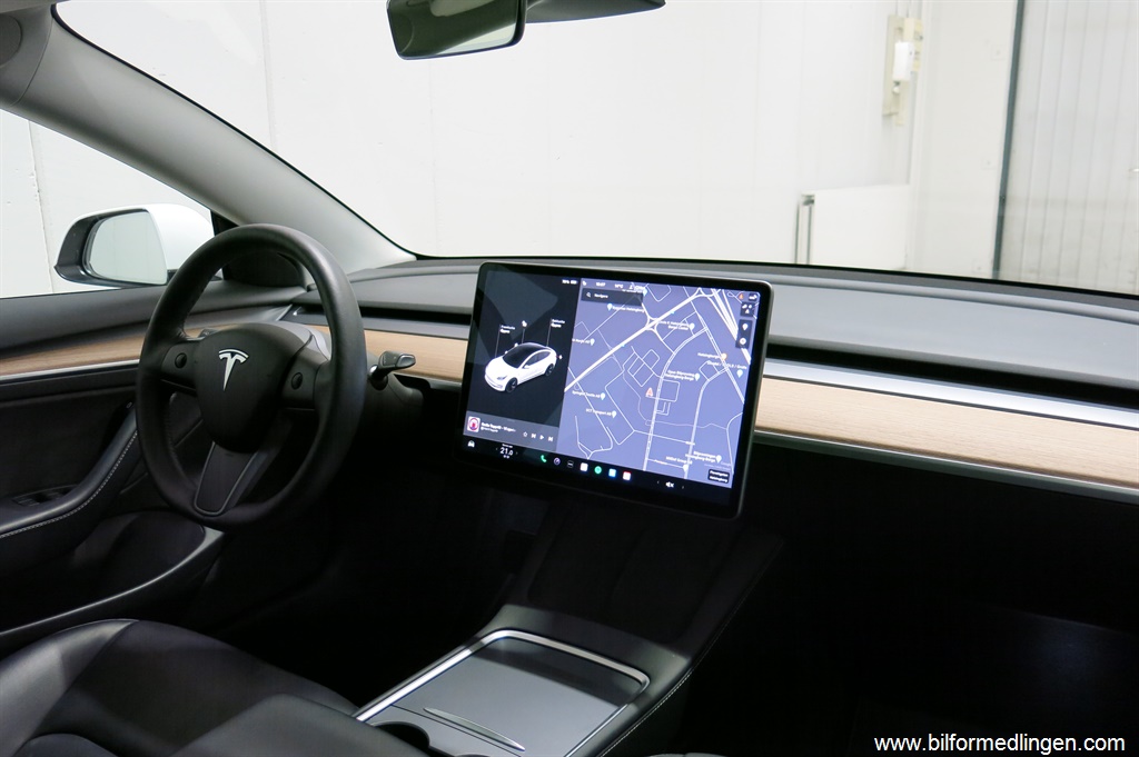 Bild 19 på Tesla Model 3
