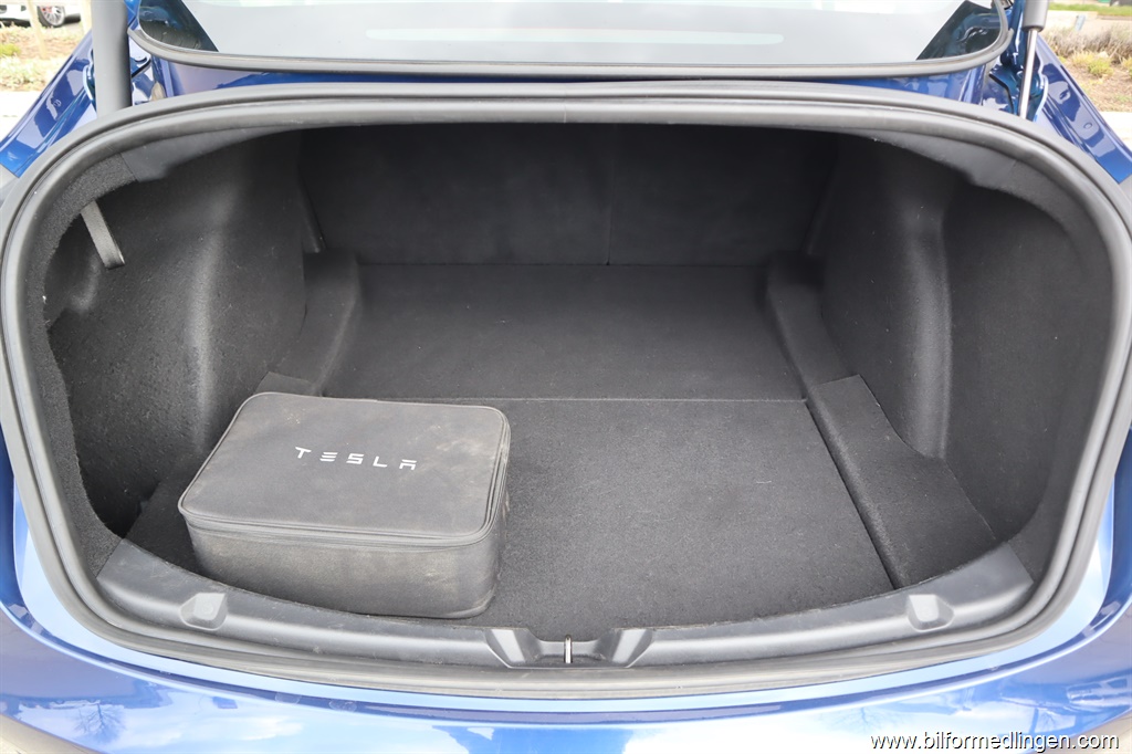 Bild 11 på Tesla Model 3