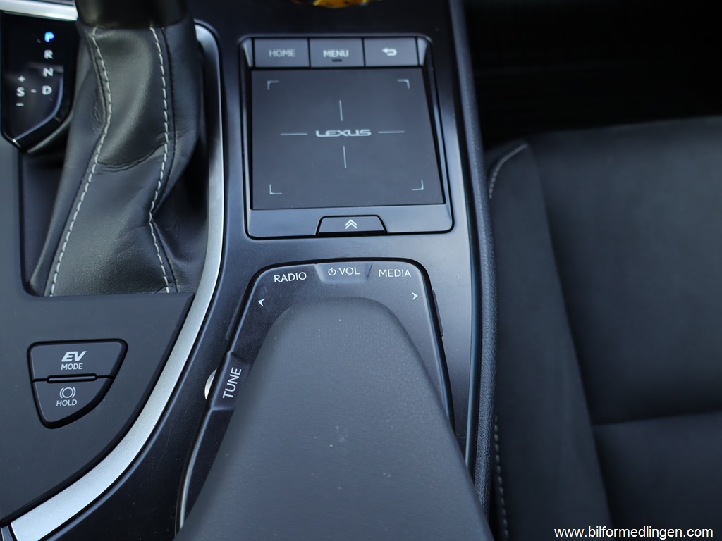 Bild 16 på Lexus UX250h