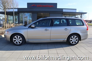 Volvo V70 II D2 1.6 FWD 114hk Svensksåld Bra servicehistorik! Drag