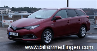Toyota Auris Touring Sports 1.8 HSD Hybrid S/V-hjul