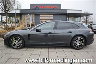 Porsche Panamera SPORT TURISMO 4 E-Hybrid 3.0 AWD PHEV B 462hk Aut Skinn Navi Momsbil 1 ägare