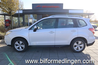 Subaru Forester 2.0 4WD 147hk 1 ägare Svensksåld Drag Backkamera