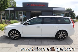 Volvo V70 II D3 150hk Dynamic Edition, Momentum Classic Svensksåld Drag Skinn VOC