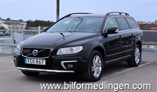 Volvo XC70 II Classic, Momentum D4 2.4 AWD 181hk  1 ägare
