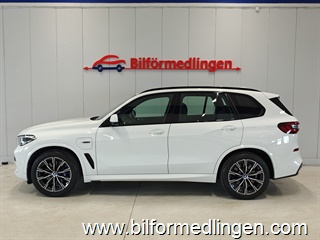BMW X5 xDrive 45e iPerformance PHEV 394Hk M Sport Navi Drag m.m BMW X5 xDrive 45e iPerformance PHEV 394Hk M Sport Navi Drag m.m
