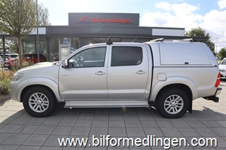 Toyota Hilux 3.0 D-4D 4x4 Double Cab 171hk Momsbil Aut 1 ägare Kåpa